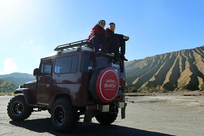 1 Day - Bromo Sunrise Romantic Breakfast // 00.30 - 13.00 - 5:30 a.m. to 6:30 a.m.: the romantic breakfast