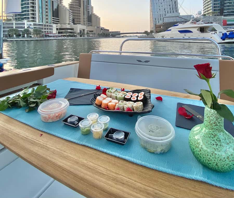 2-Hrs Private Romantic Sunset Cruise with Sushi and Drinks - Why this Dubai cruise feels special