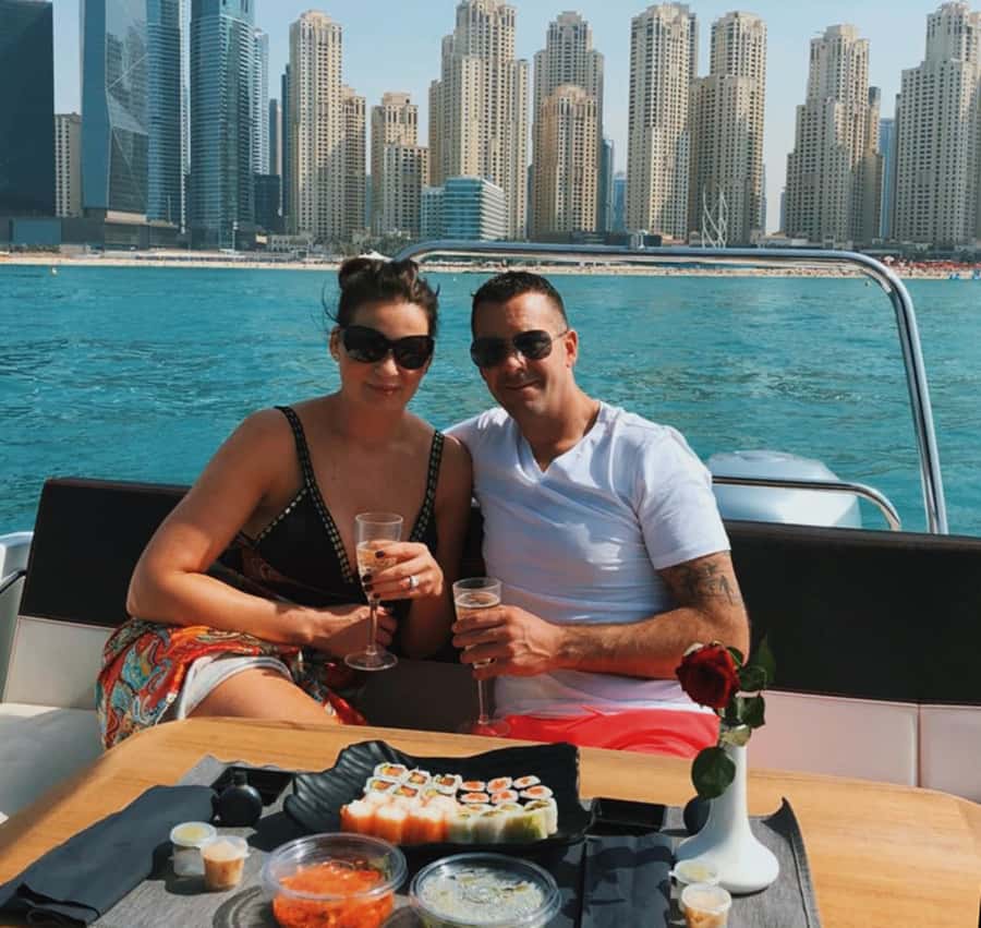 2-Hrs Private Romantic Sunset Cruise with Sushi and Drinks - JBR and Palm Lagoon at sunset