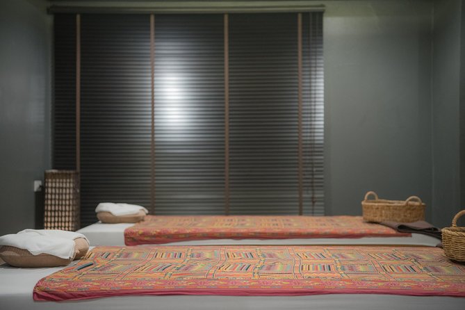 3 Hrs Sweet Couple Honeymoon in The Home - Free Transportation (For 2 Person) - Settling Into the Private Room
