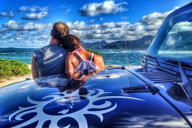 5 Hour Romantic Hawaii Jeep Tour - Portlock cliffs and China Walls: a dramatic opening