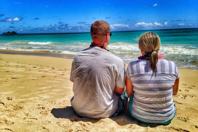 5 Hour Romantic Hawaii Jeep Tour - Makai Research Pier and the quieter coastal stops