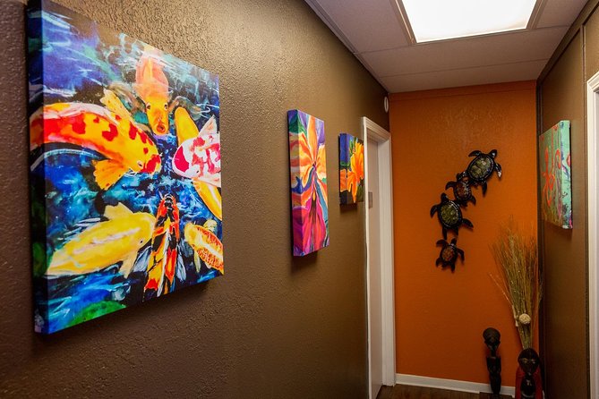60 Minute Couples Massage - The massage room and the level of care