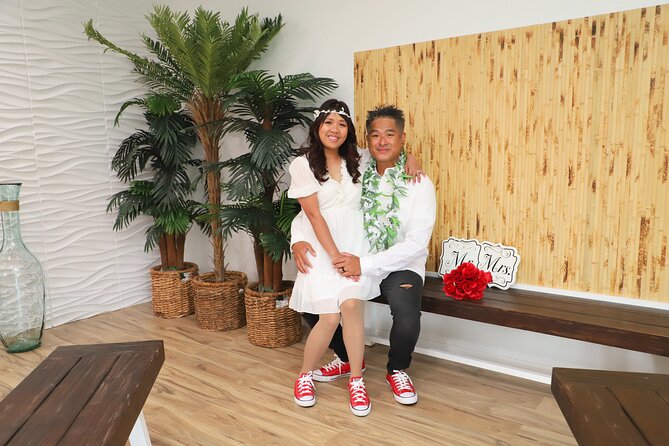 77 Sign & Go Wedding at Hawaiian Wedding Chapel - A Las Vegas wedding stripped to the essentials