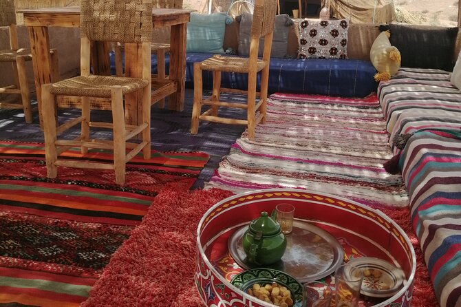 Agafay Desert sunset Dinner & Fire Show - from Marrakech - Music, dancing, and a fire show after dark
