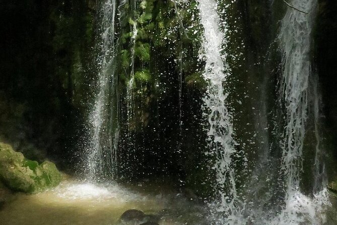 Airport Zadar or Zadar to Split via Krka waterfalls for singles or couples - Why the private vehicle matters