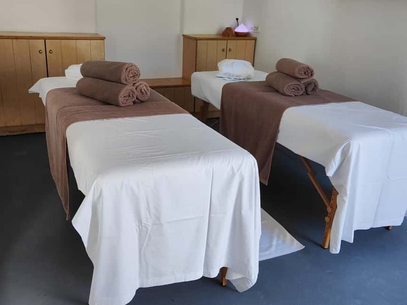 Akrotiri: Aromatherapy Couples Massage - Arriving at Zen Spa in Akrotiri
