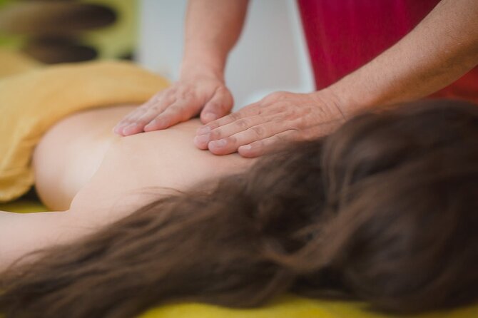 Akrotiri: Couples' Aromatherapy Massage - Music, mood, and what to expect