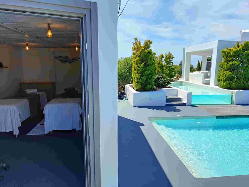 Akrotiri:Departure Day Spa Experience Couples Massage & Pool - Why Akrotiri works well on departure day