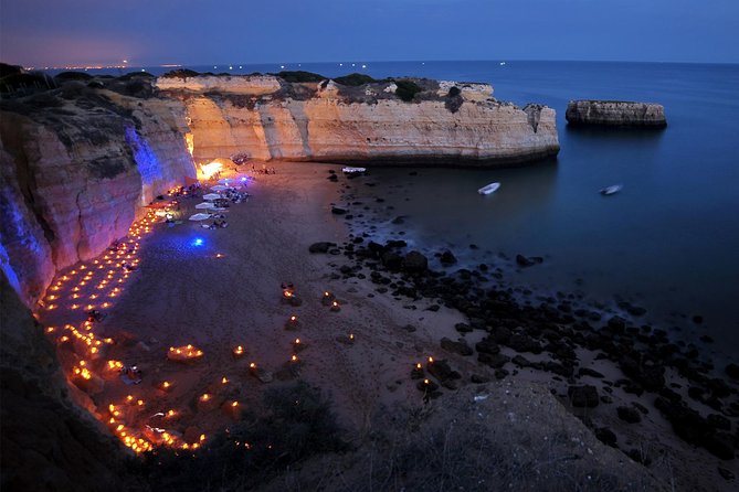Albufeira: 6-Hour Sunset Dinner Catamaran Cruise with Open Bar - Who should book this Algarve evening?
