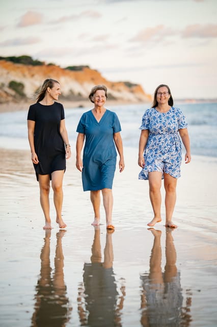 Algarve: 1 hour Couple & Family Photoshoot - Should you book the Algarve photoshoot?