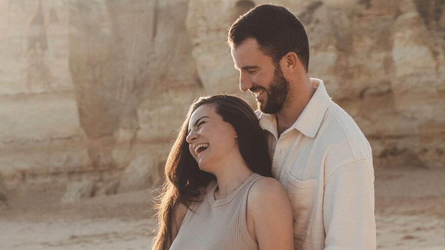 Algarve: Photoshoot for couple, family, portrait - Is $412 good value for your group?