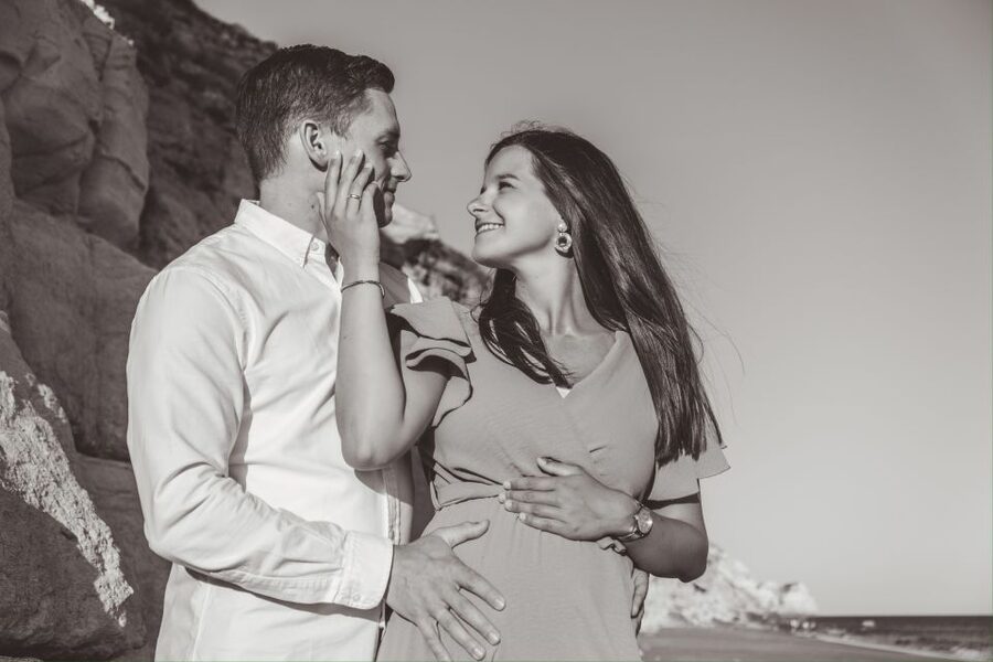 Algarve: Photoshoot for couple, family, portrait - Why sunrise and sunset matter for the pictures