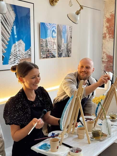 Alicante: Private Art Experience for Couples – Paint & Sip - A Two-Person Art Date at Café Bardin