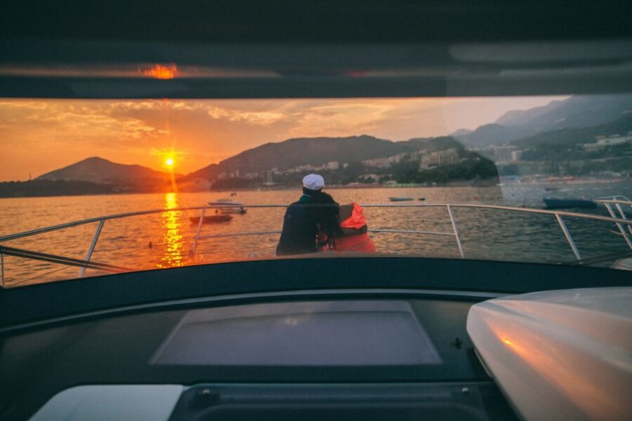 Amalfi Coast: Romantic Sunset Cruise with Music & Cocktails - Key things to know before booking
