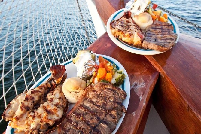Amazing Romantic Dinner on a Spanish Galeon with Saxophone Music - Who will enjoy this Cancun dinner cruise