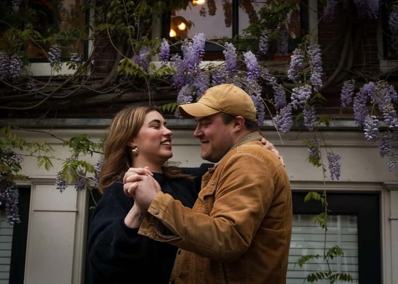 Amsterdam Canals Photoshoot: Private Solo, Family or Couples - How to prepare for the 45 minutes