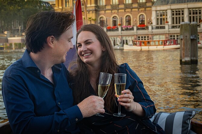 Amsterdam Private Dinner Cruise incl Drinks & 2-course Dinner 2hr - Booking and cancellation details worth knowing