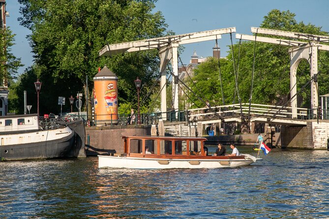 Amsterdam Private Dinner Cruise incl Drinks & 2-course Dinner 2hr - The sights you pass from the canal