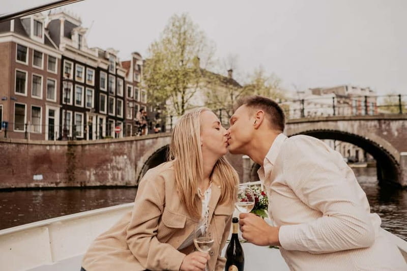 Amsterdam: Private Romantic Canal Cruise w. Prosecco/Snacks - Is $268 good value for two?