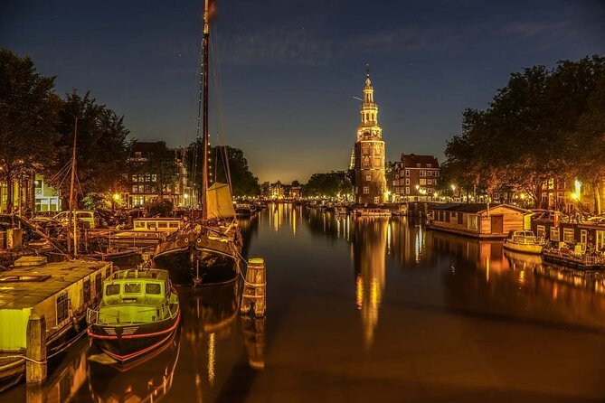 Amsterdam: Private Romantic Evening Canal Cruise + Bubbles/Snacks - A private night on Amsterdam’s canals