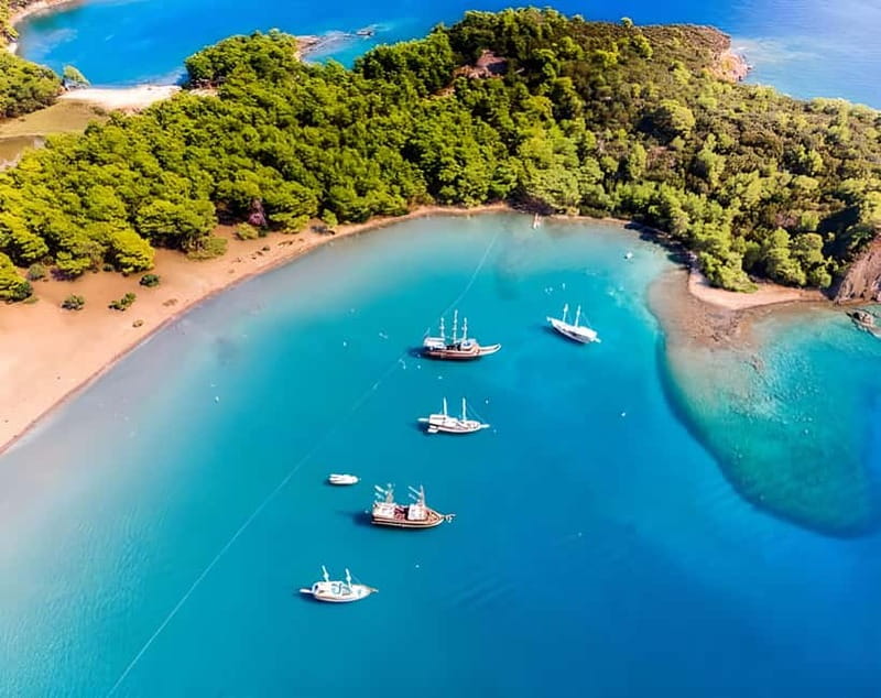 Antalya/Kemer: Phaselis Yacht Trip for Families and Couples - The boat ride toward Paradise and Cleopatra bays