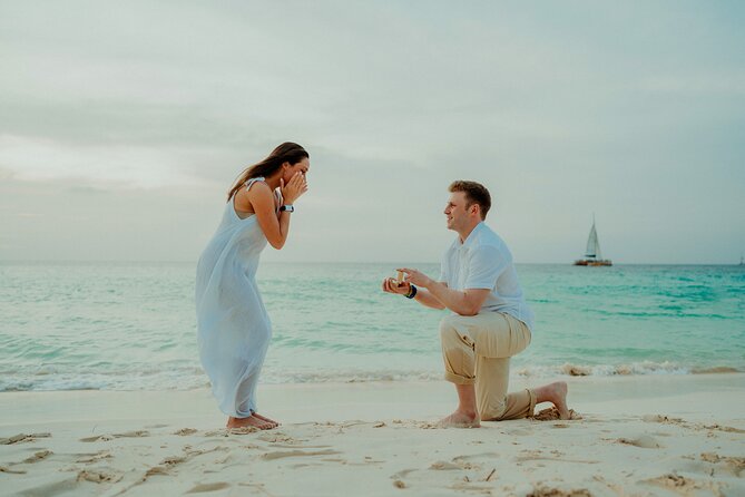 Aruba Romantic Sunset Photoshoot & Beach Picnic in Luxury Cabana - Key details to know before booking