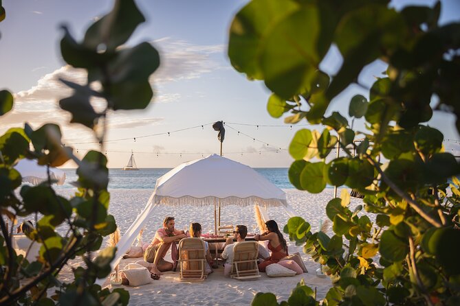 Aruba Romantic Sunset Photoshoot & Beach Picnic in Luxury Cabana - How the two-hour schedule works
