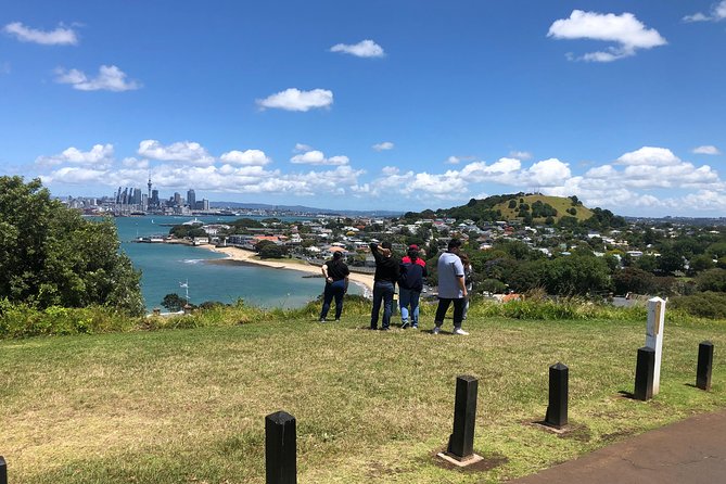Auckland City Private Tour for Couples. Be chauffeur driven with added extras. - Parnell shows a polished side of the city