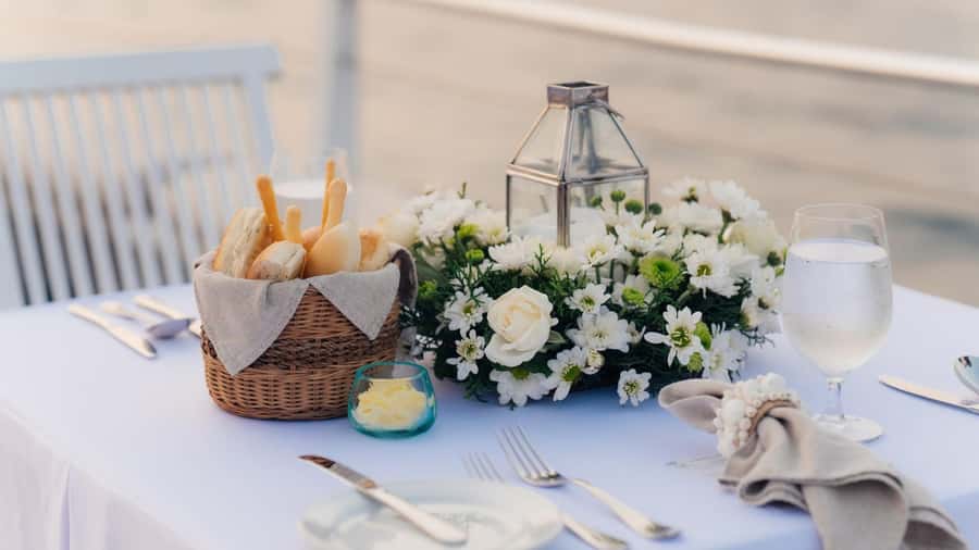 Bali/Benoa: 5-Course Romantic Evening Cruise With Live Music - Hotel pickup across South Bali
