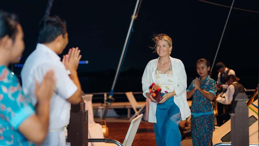 Bali/Benoa: 5-Course Romantic Evening Cruise With Live Music - Is the $97 price good value?