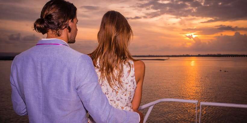 Bali/Benoa: Sunset Dinner Cruise with Show and Live Music - Setting out from Benoa Harbor