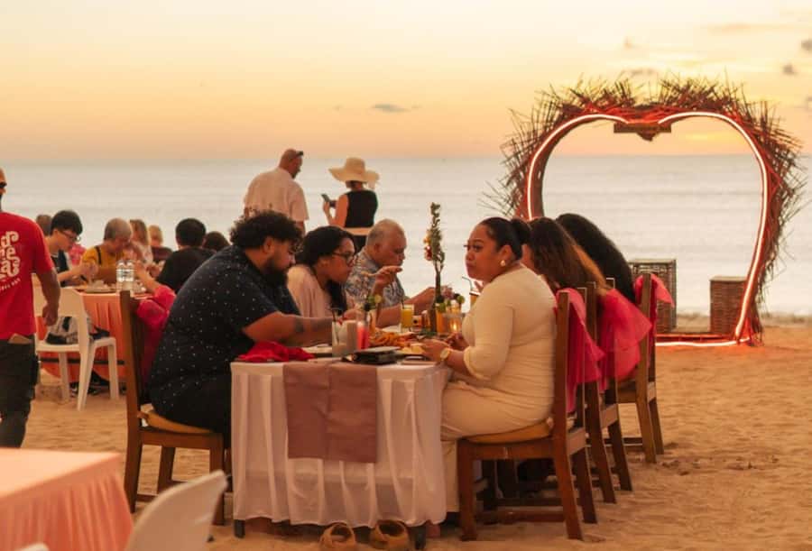 Bali: Jimbaran Seafood Market Tour with Sunset Dinner - Walking through Jimbaran’s seafood stalls