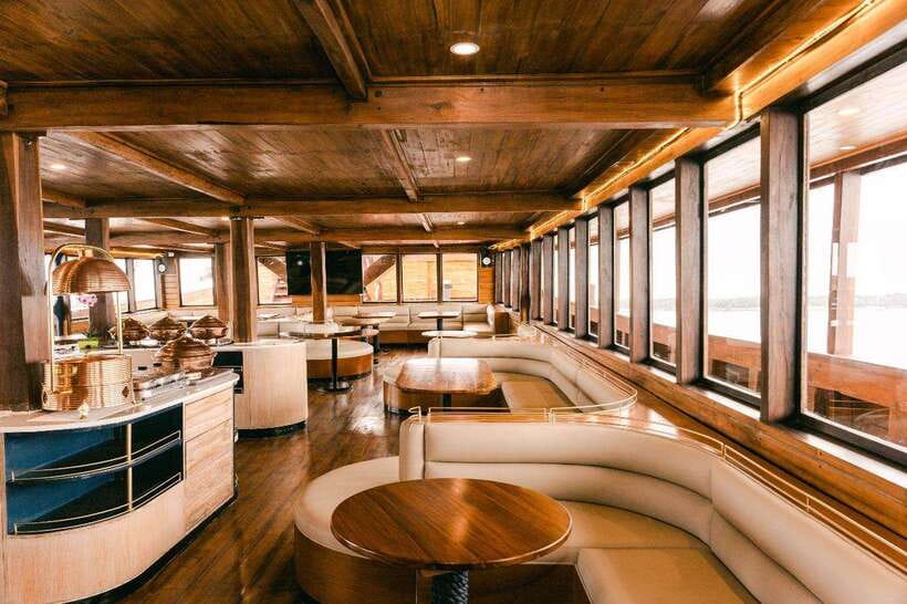 Bali Phinisi Cruise: Sunset Dinner with Live Music & Buffet - Who will enjoy this evening?