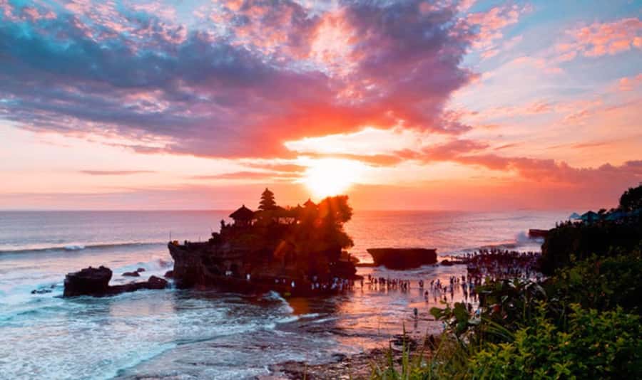 Bali : Tanah Lot Temple Tour with Sunset Dinner - Should you book it?