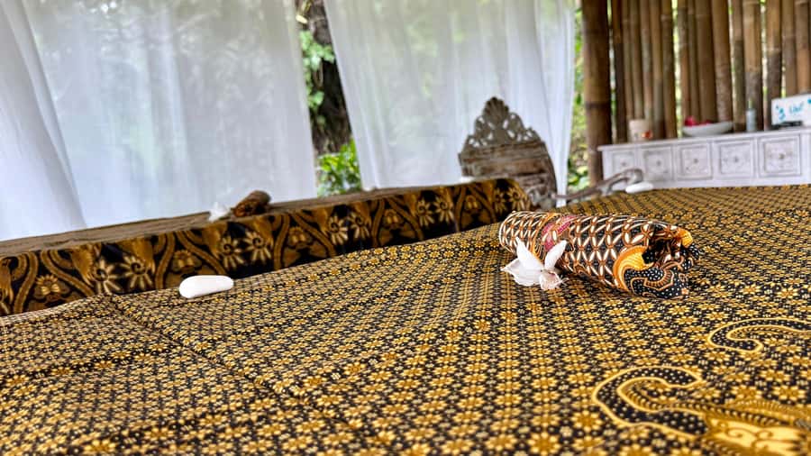 Bali:Traditional Wedding Photoshoot with the Rice Field View - Who should book this experience