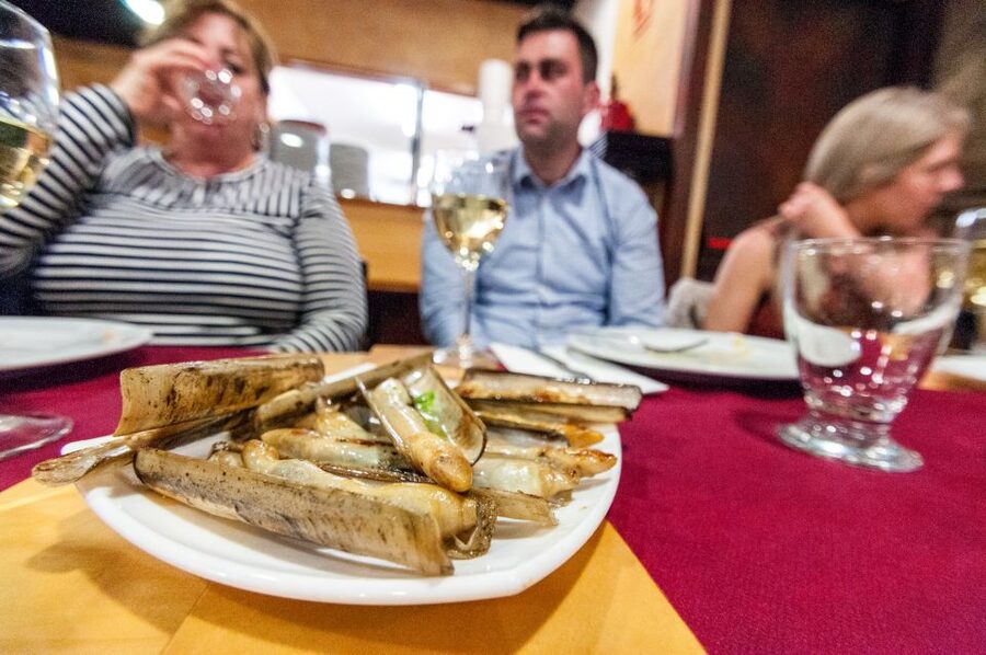 Barcelona Gourmet Food & Wine Tour with Local Expert - The guide can make or break the evening