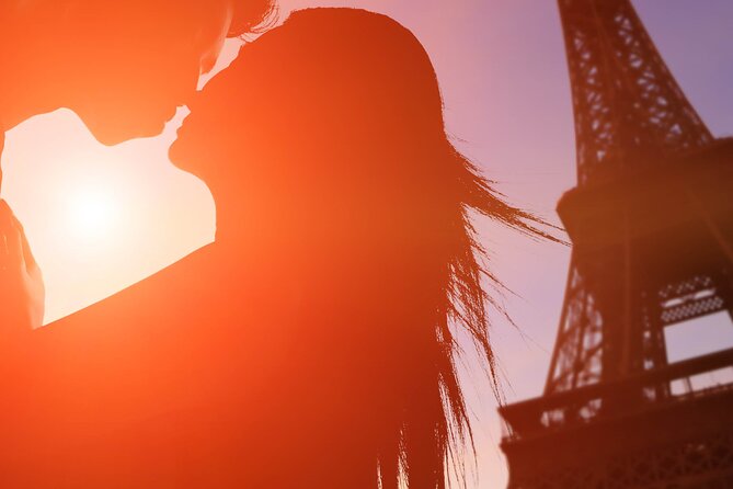 Bateaux Mouches Special Marriage Proposal Dinner Cruise in Paris - The little piece of New York in Paris