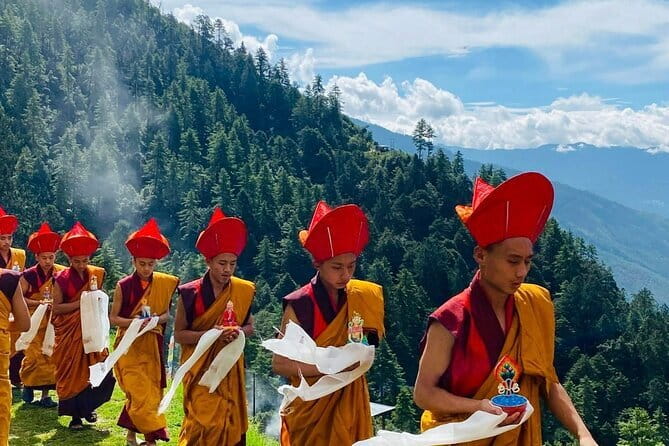 Bhutan Honeymoon Tour - Day 4: Punakha’s fortress, bridge, and rice fields