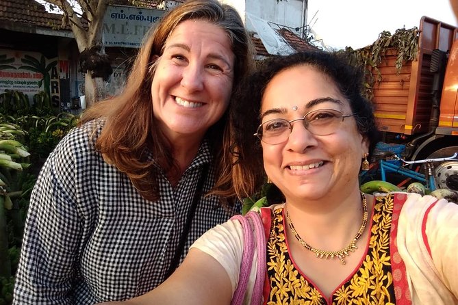 Big Fat Indian Wedding, shopping & bazaar walking tour in Chennai - How the $60 price works for you