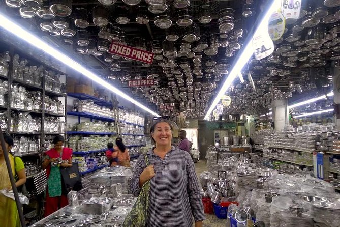Big Fat Indian Wedding, shopping & bazaar walking tour in Chennai - Starting at Pondy Bazaar
