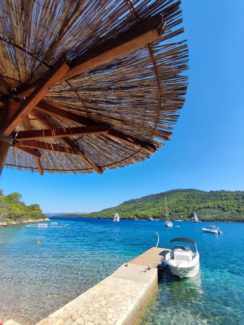 Blue&Green caves,beach Sunj with drinks - Why the caves are the star of this Dubrovnik boat trip