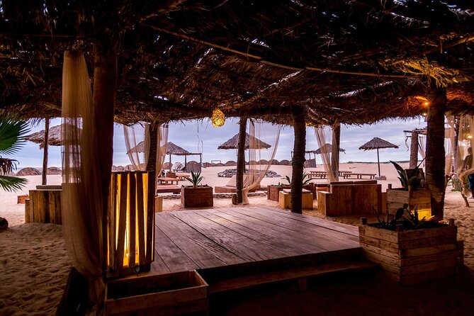 Boa Vista Sunset Dinner with Live Music - Live music that grows louder after dinner