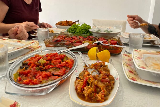 Bodrum Cooking Class with Local Couple - From welcome cocktail to shared preparation