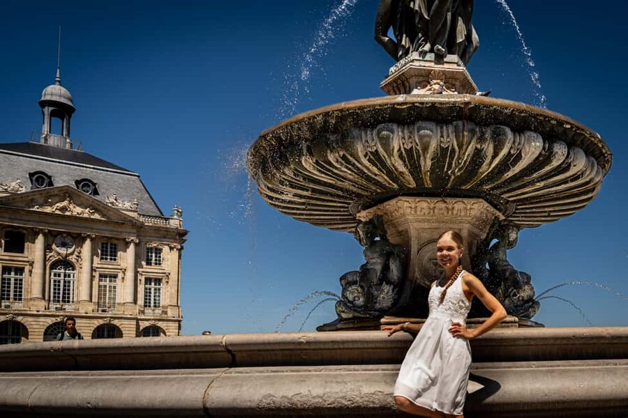 Bordeaux Photographer : Romantic or Family or Friends - Why a private photo session works well in Bordeaux