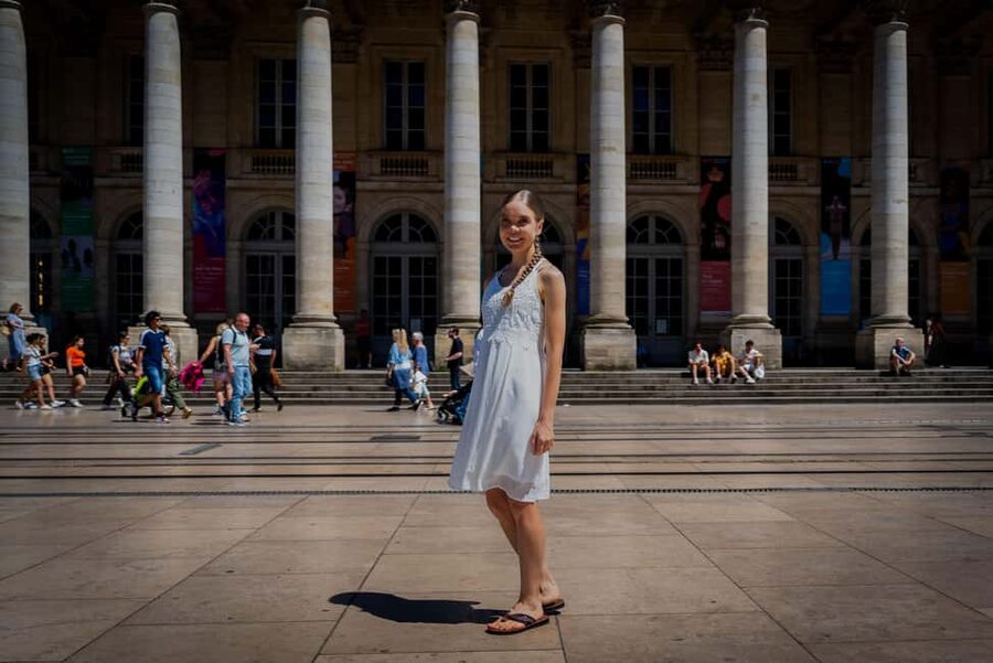 Bordeaux Photographer : Romantic or Family or Friends - Should you book the Bordeaux photographer?