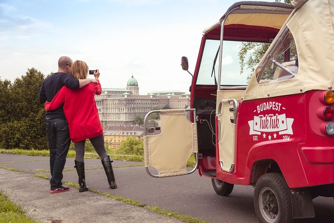Budapest Romantic Private Tuk Tuk Tour - From Károlyi Garden to the old Pest quarter