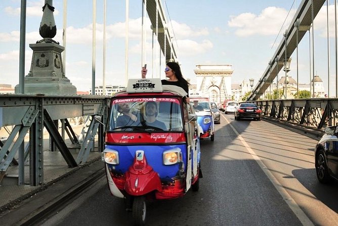 Budapest Romantic Private Tuk Tuk Tour - Gellért Hill and the Liberty Statue viewpoint