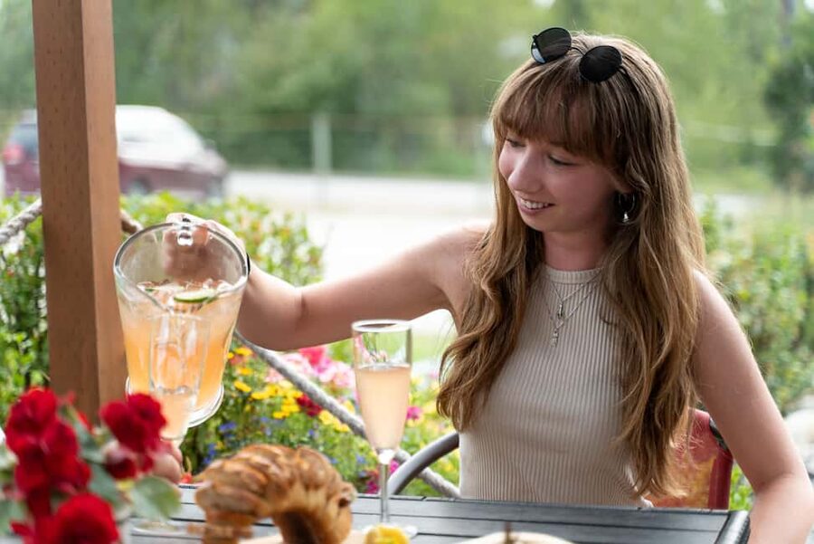 Buzz + Bites! Lunch for Two in East Kelowna - A Farm Lunch With Bees Behind the Bottle