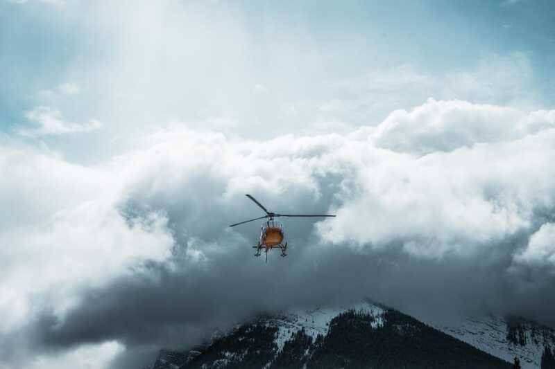 Canadian Rockies: Private Helicopter Tour and Hike for Two - Choosing between a hike and snowshoe outing